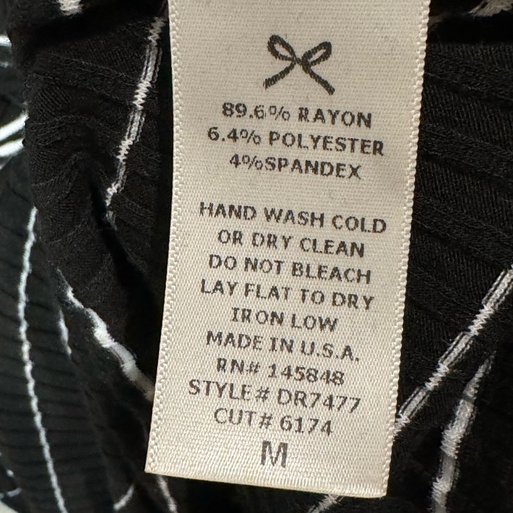 Every Black with White Stripe Ribbed Bodycon Tie-Wrap Dress Size Medium Mini - Picture 8 of 8